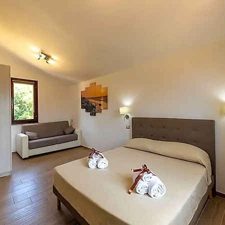 Hotel With Exclusive Swimming Pool 2*